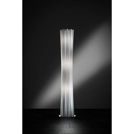 Slamp golvlampa Bach XL vit i elegant design, idealisk för moderna inredningar.