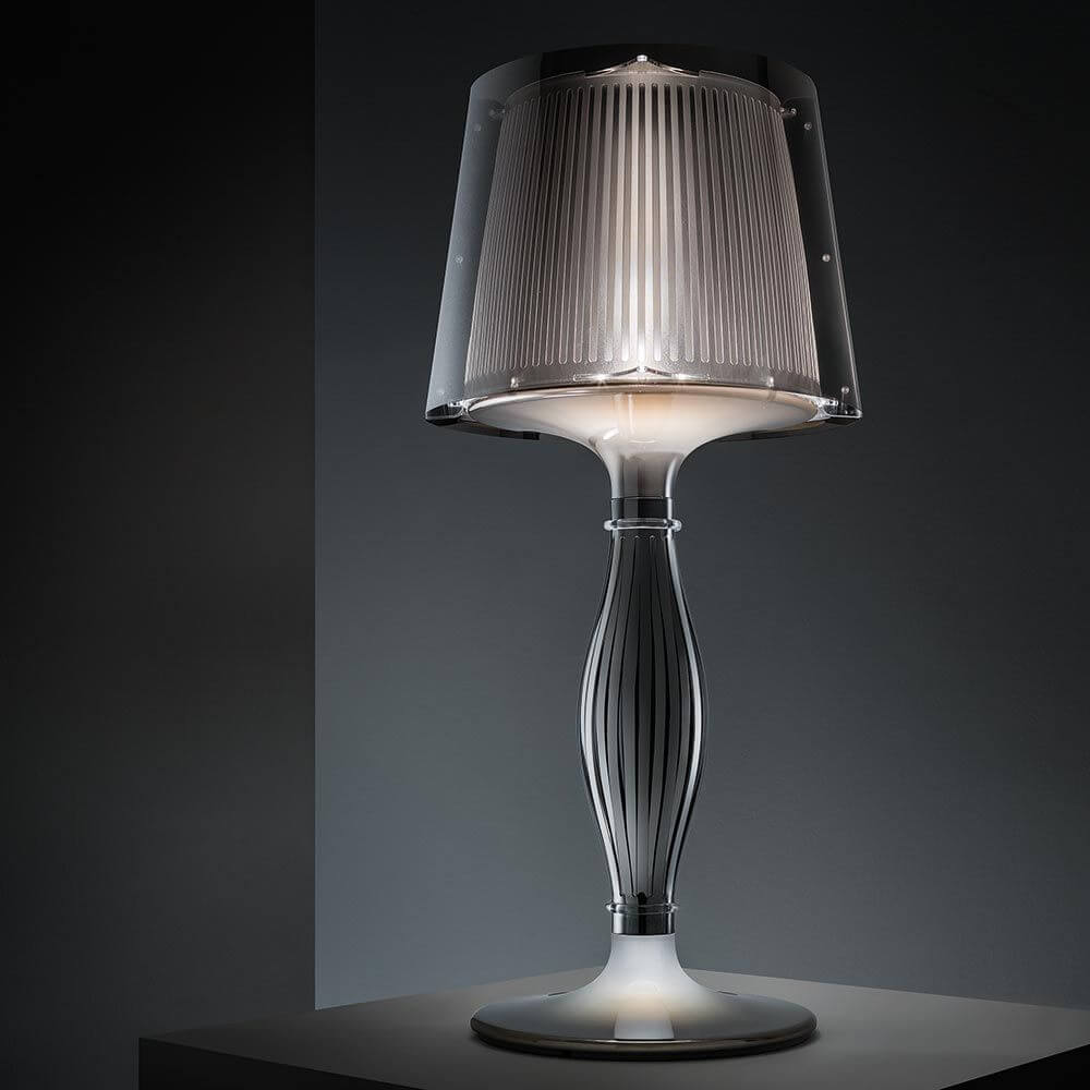 Slamp bordlampe Liza 100 lm 3000K svart, metall - elegant bordlampe i barokk stil med teknopolymer skjerm.