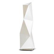 Lampe de table Slamp Diamond Medium Blanc, lampe sur pied géométrique au design moderne et à la forme sculpturale.