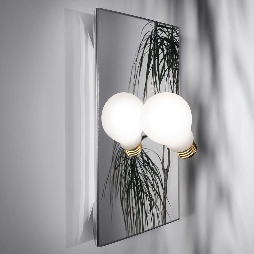 Idea lampy na ścianie