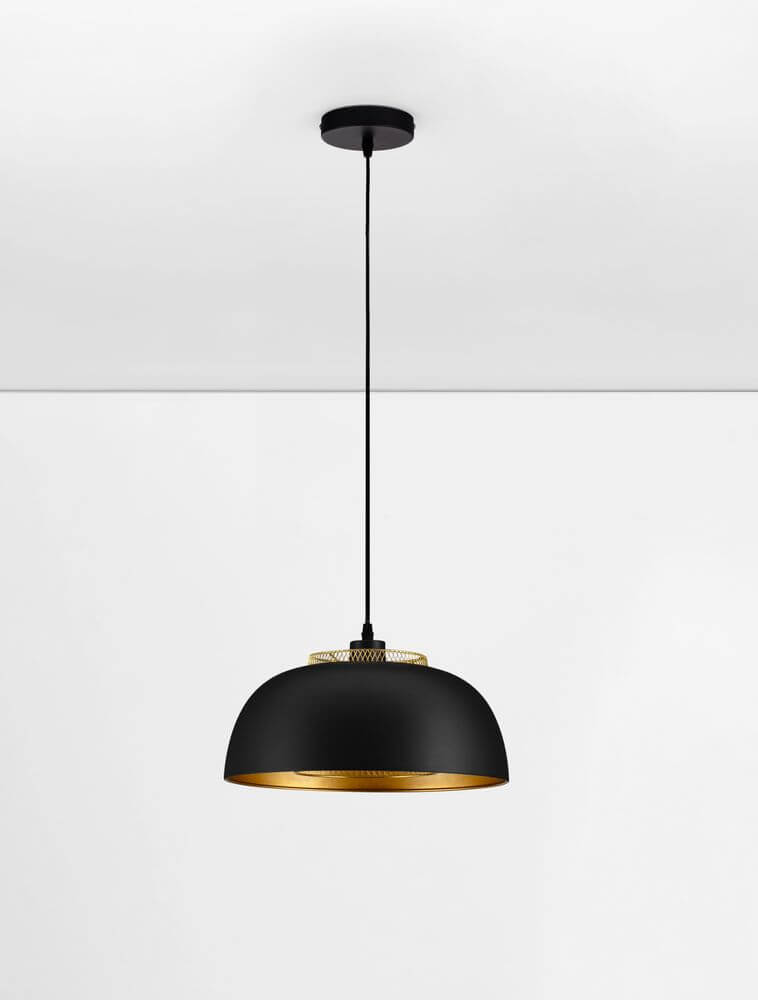 Sqube Pendelleuchte Schwarz, Gold - elegante Lampe mit schwarzem Aluminium und goldener Innenbeschichtung.