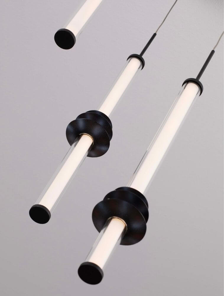 Stalactite Pendelleuchte 3-flammig Ø 35cm 3000K Schwarz im modernen Design mit dimmbarer Funktion.