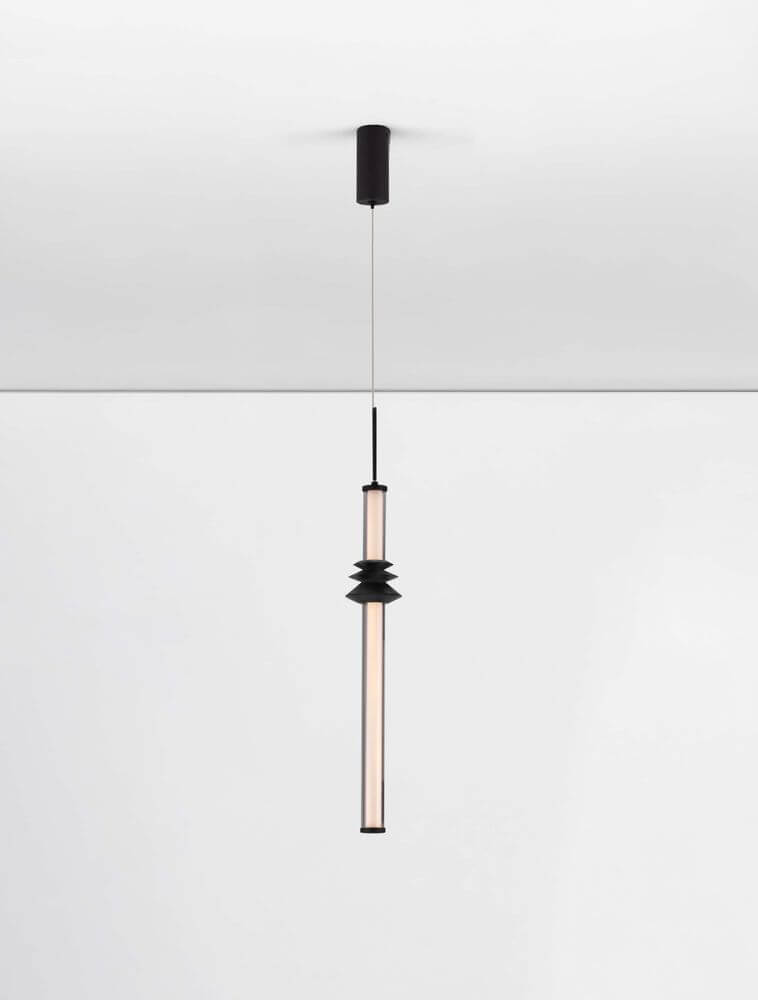 Stalactite Pendelleuchte Vertikal Ø 4,5cm 3000K Schwarz in elegantem Design und dimmbar über TRIAC