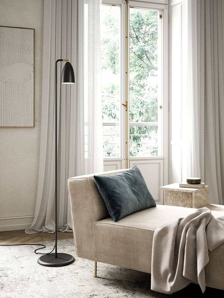 Stehlampe Nexus 2 im modernen Wohnzimmer mit elegantem Design und nordischer Coolness.