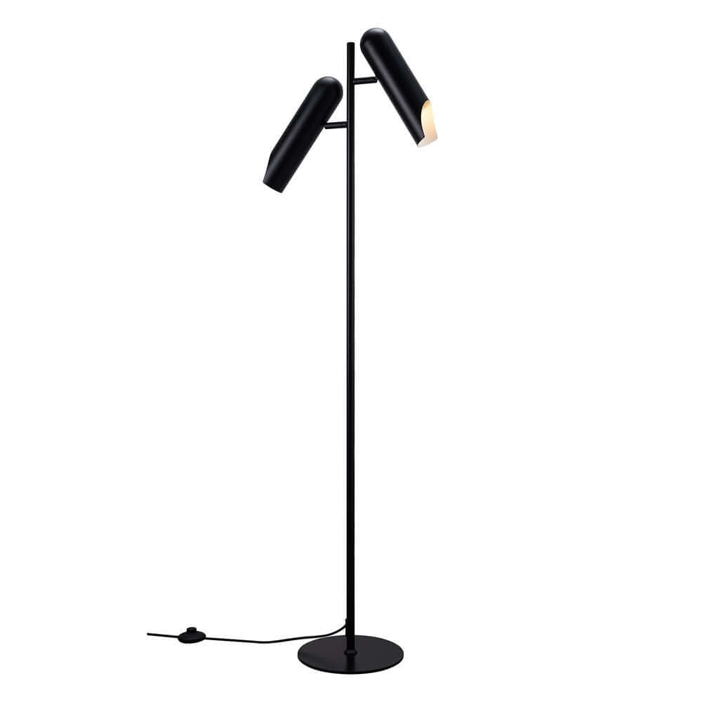 Stehlampe Rochelle in modernem italienischem Design mit zwei beweglichen Lampenköpfen.