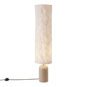 Stehlampe Talli, moderne beigefarbene Stehleuchte mit schlankem Lampenschirm und elegantem Design