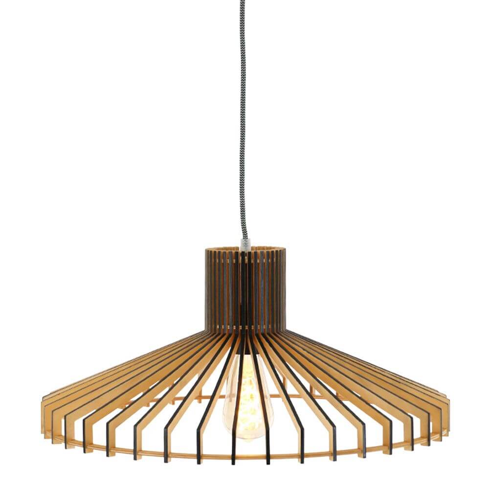 Holz-Hängeleuchte Smukt aus Pappelholz mit modernem Design und luftigen Holzlamellen.
