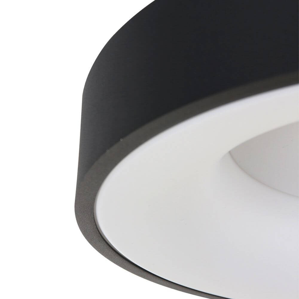 Detailansicht der LED-Deckenleuchte Ringlede Ø38cm mit modernem Design und hochwertiger Verarbeitung.