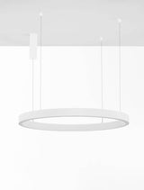 Sting LED Pendelleuchte Ø 100cm in Weiß, moderner Lichtreifen für blendfreie Beleuchtung.