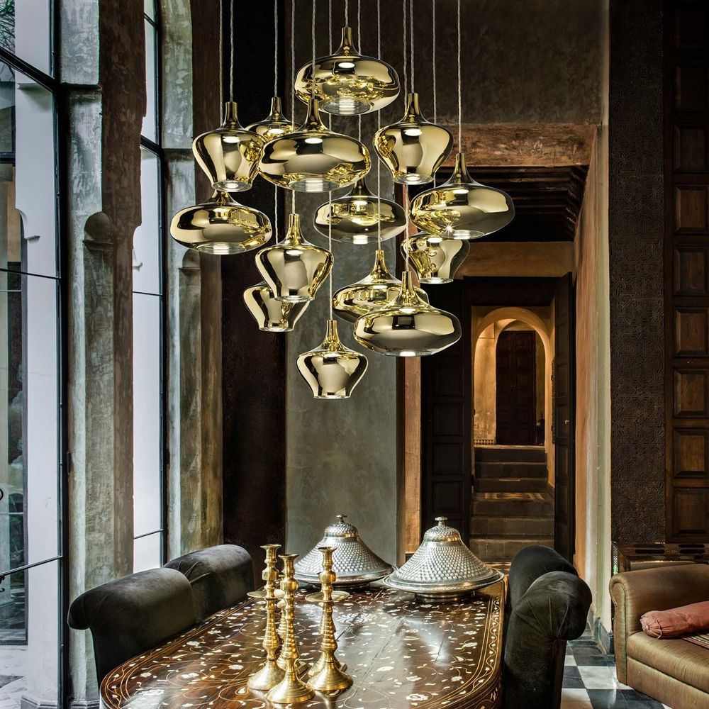 Lodes Nostalgia Glas LED Pendelleuchte in Retro-Stil, elegantes Design mit mundgeblasenem Glas und warmem Licht.