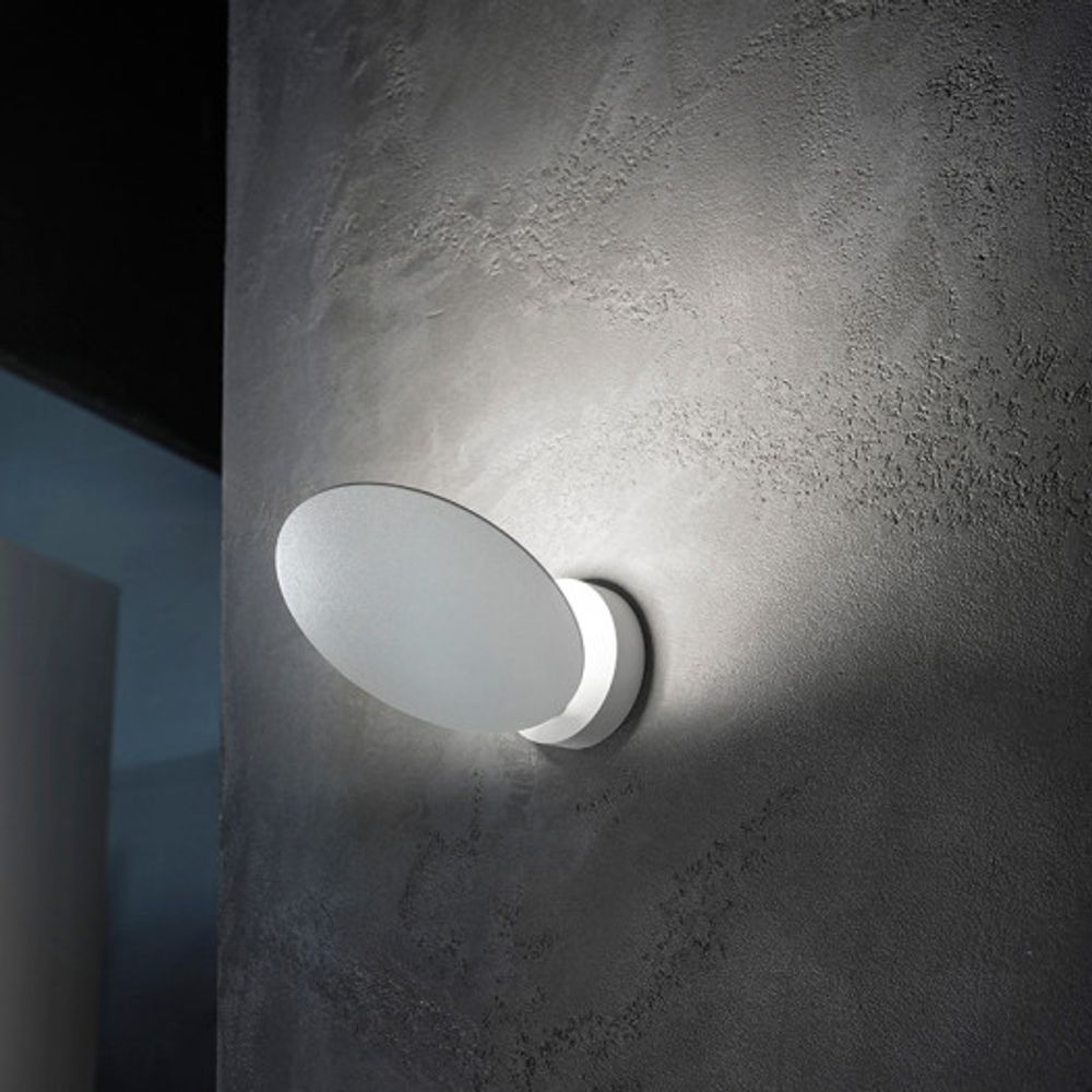 Okrągła zewnętrzna pojedyncza lampa ścienna LED Lodes Puzzle