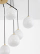 Die Egg Pendelleuchte 8-flammig Ø 75cm Gold, Weiß, Schwarz mit transparenten Glaskugeln und elegantem Design.