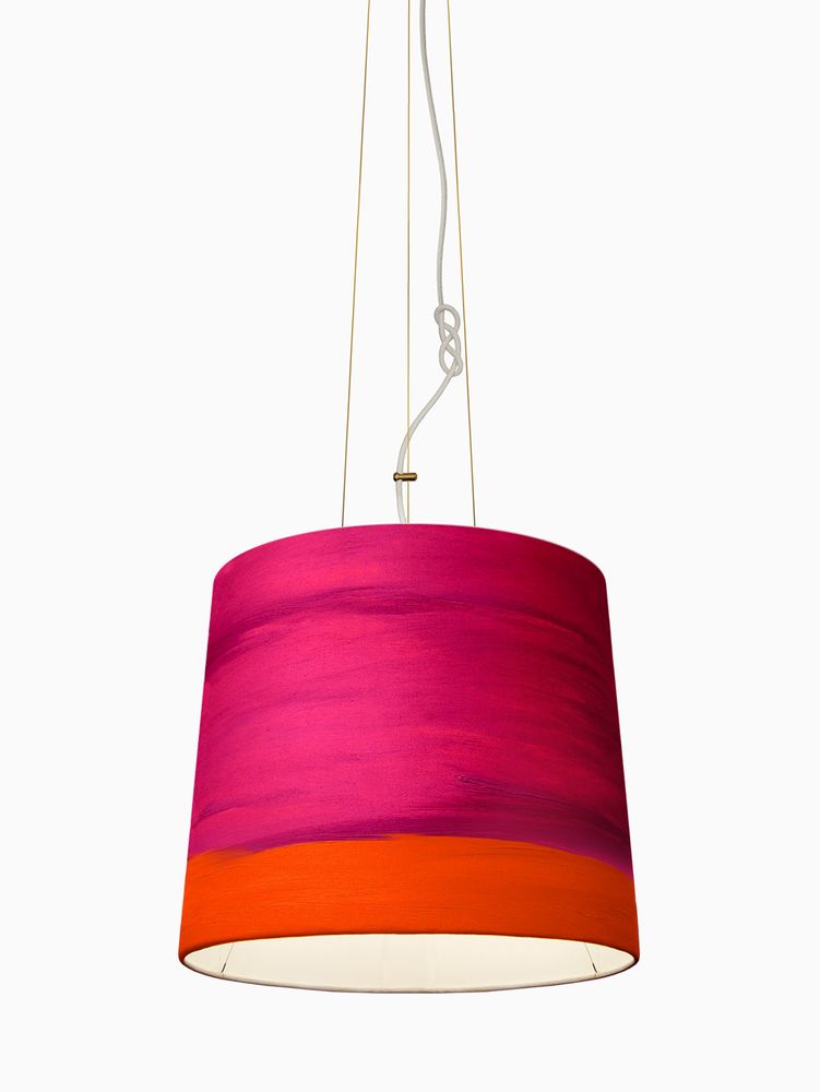 Sisters Leinen-Pendelleuchte in pink und orange, handbemalt mit kunstvollen Farbnuancen.