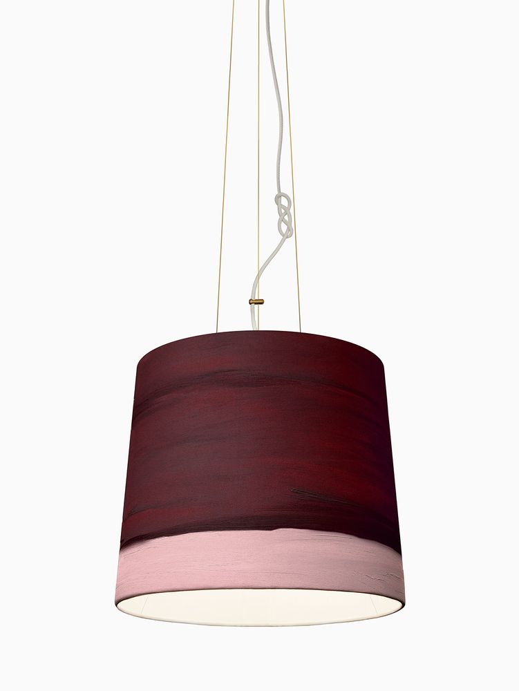 Leinen-Pendelleuchte von Sisters, handbemalt in warmen Rot- und Rosatönen, modernes Design für stilvolle Innenräume.