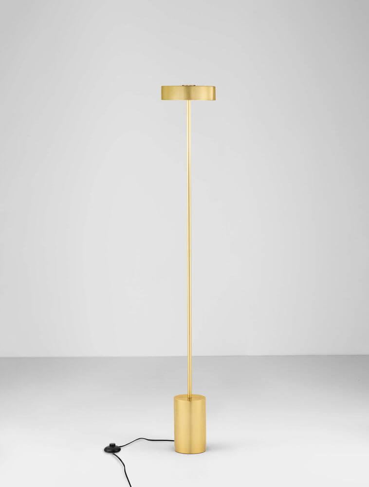 Thea LED Stehlampe H 135cm Ø 20cm 3000K - schlanke Stehleuchte mit goldfarbenem Aluminiumgestell, warmweißes 3000K LED-Licht, 929 Lumen