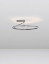 Tilia LED Deckenleuchte in Nickel, modernes Design mit klaren Linien und elegantem Auf- und Ablicht.