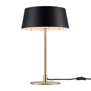 Tischlampe Clasi mit schwarzem Metallschirm und messingfarbenem Fuß, moderne Tischleuchte von Nordlux