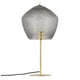Tischlampe Orbiform mit gebürstetem Messing und Glaskuppel im Diamantenmuster für exklusive Beleuchtung.