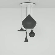 Tom Dixon Beat Round Hängelampe 4er Ø 85cm in elegantem schwarz. Modernes Design für stilvolle Innenräume.