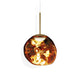 Tom Dixon Melt LED organische Pendellampe mit hypnotischer, schmelzender Glasform in warmen Farbtönen.