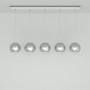 Tom Dixon Mirror Ball 5er Hängelampe aus Chrom, leicht und robust, ideal für stilvolles Ambiente.