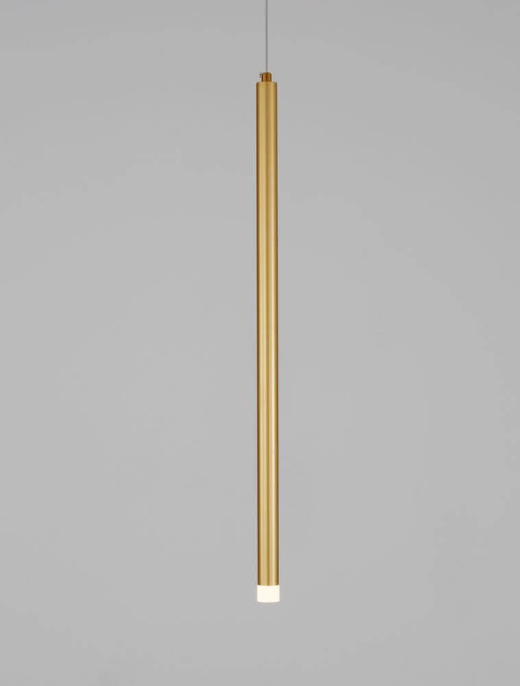Trimle LED Pendelleuchte H 50cm Ø 2,5cm 3000K in goldener Farbe, schlankes Design und modernes Ambiente.