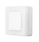 Tune LED Außenwandleuchte Quadratisch 3000K IP65 in modernem Design mit weißem Schirm.