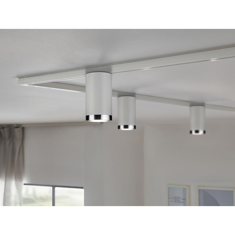 U-Rail Schienen Strahler Tube in Weiß und Chrom-Matt, Flexibilität bei Leuchtmittelwahl, modernes Lichtdesign.