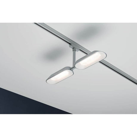 URail Systems Spot Dipper 2x8W Weiß Dimmbar an einer Decke installiert, bietet modernes und blendarmes Licht.