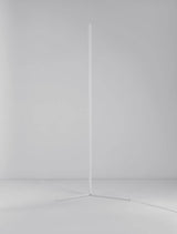 V-Line LED Stehlampe H 140,5cm 13000K