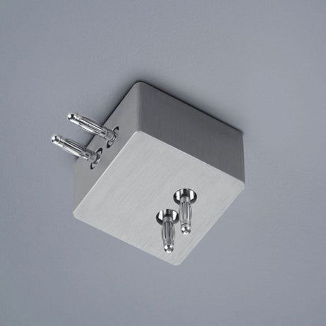 Connecteur d'angle vertical VIGO System en aluminium mat, connecteur d'angle modulaire en aluminium mat pour un montage facile.