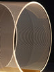 Valentin LED Tischleuchte Ø 28cm 3000K Gold im eleganten, kreisförmigen Design mit feinen Linien.