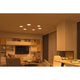 Wohnzimmer mit VariFit LED Einbaupanel Smart Home Zigbee Veluna Ø 21,5cm in sanfter Beleuchtung.