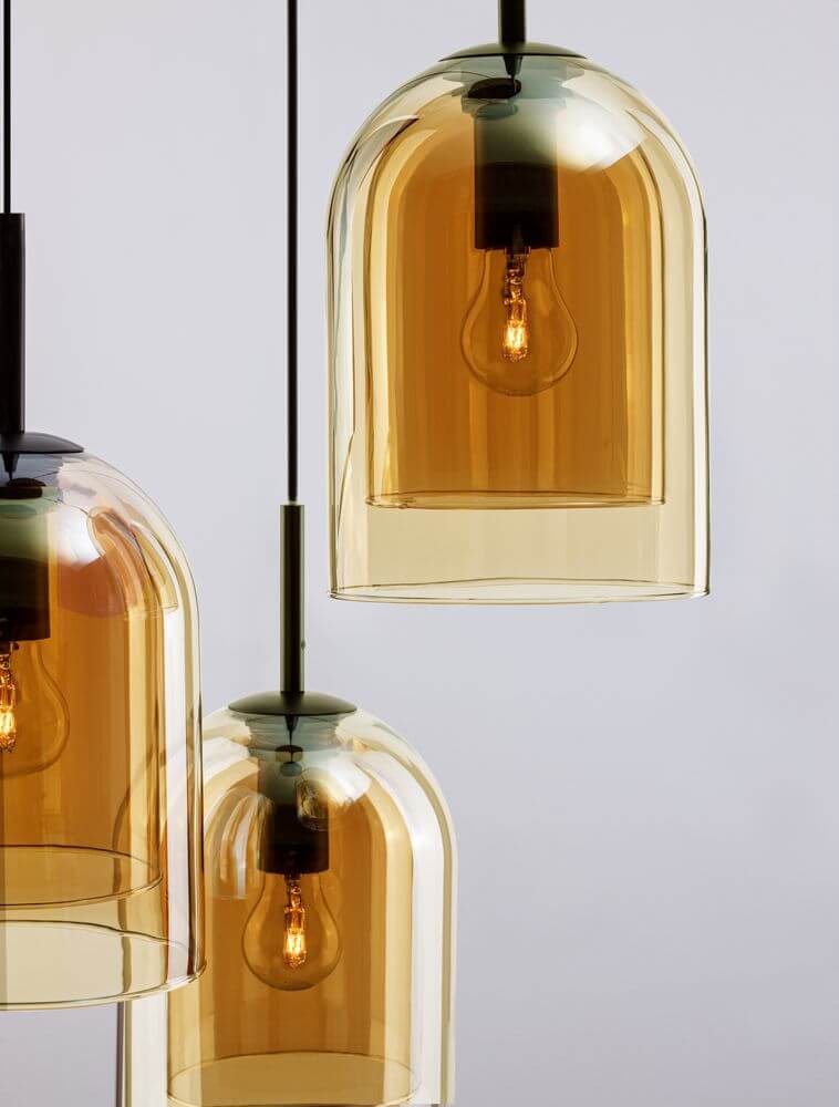 Velor Pendelleuchte E27 in Bernsteinfarben mit 3 Glaskugeln, ideal für Art-Deco-Interieur, Durchmesser 30 cm.