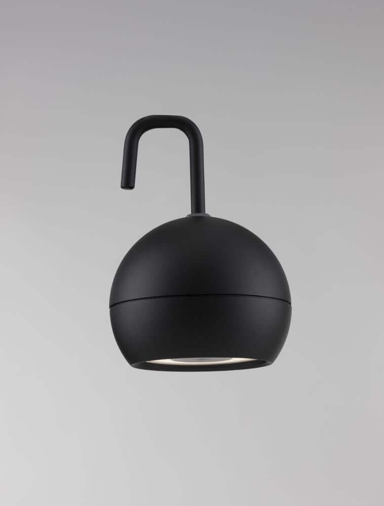 Venedo LED Außenhängeleuchte 3000K Schwarz IP54 mit modernem Design und robustem Material.