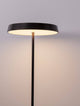 Vetro LED Stehlampe H 136cm Ø 40cm 3000K, elegante Stehlampe mit minimalistischer Form und warmem Licht.