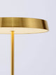 Vetro LED Stehlampe H 136cm Ø 40cm 3000K mit eleganter goldener Lampenoberfläche.
