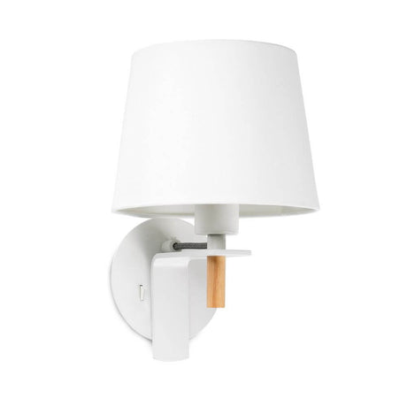 Wandleuchte FUSTA Weiß, Braun mit modernem Design und Holzdetails für stilvolle Beleuchtung in jedem Raum.