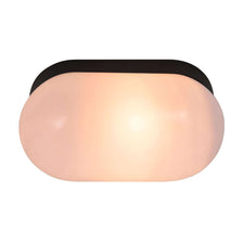Vegglampe Foam IP44 med strømlinjeformet design og mykt lys, ideell for badet.