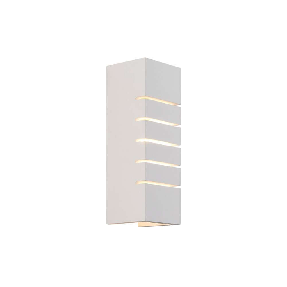 Wandleuchte Lancio Square in modernem Design mit diffusen Licht und gemütlicher Atmosphäre.