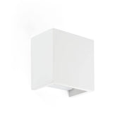 Wandleuchte OSLO Weiß in modernem, quadratischem Design für stilvolle Innenräume.