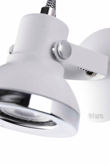 Wandstrahler RING-1 GU10 Weiß mit modernem Design und verstellbarem Kopf für optimale Lichtausrichtung.