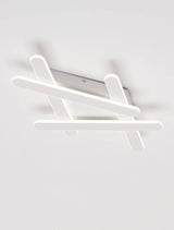 Moderne Willow LED Deckenleuchte 39cm, 4-flammig, elegantes Design aus weißem Metall mit opalenem Acryl.