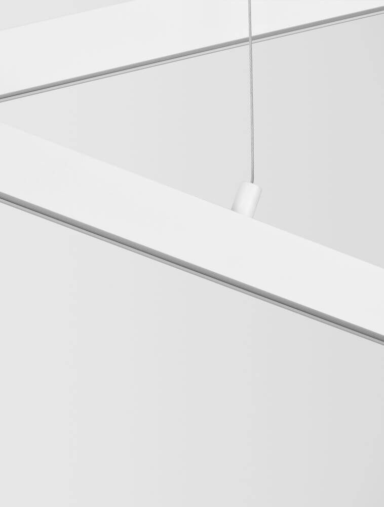 X-Line LED Pendelleuchte 2-flammig in modernem weißem Design mit elegantem Kabel.