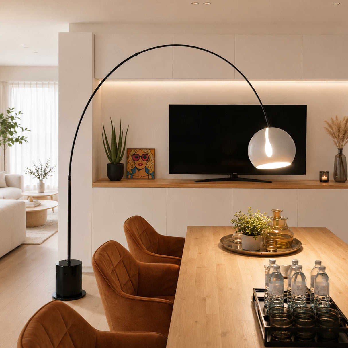 s.luce Ball Design-Bogenlampe mit Marmorfuß modern