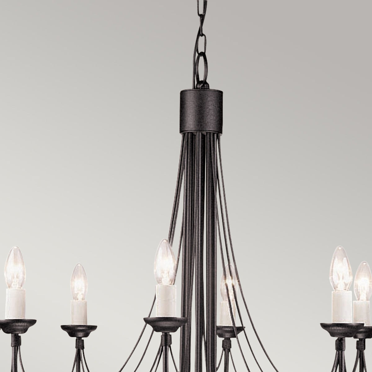Carisbrooke chandelier 8-light Black Ø 86cm (3)