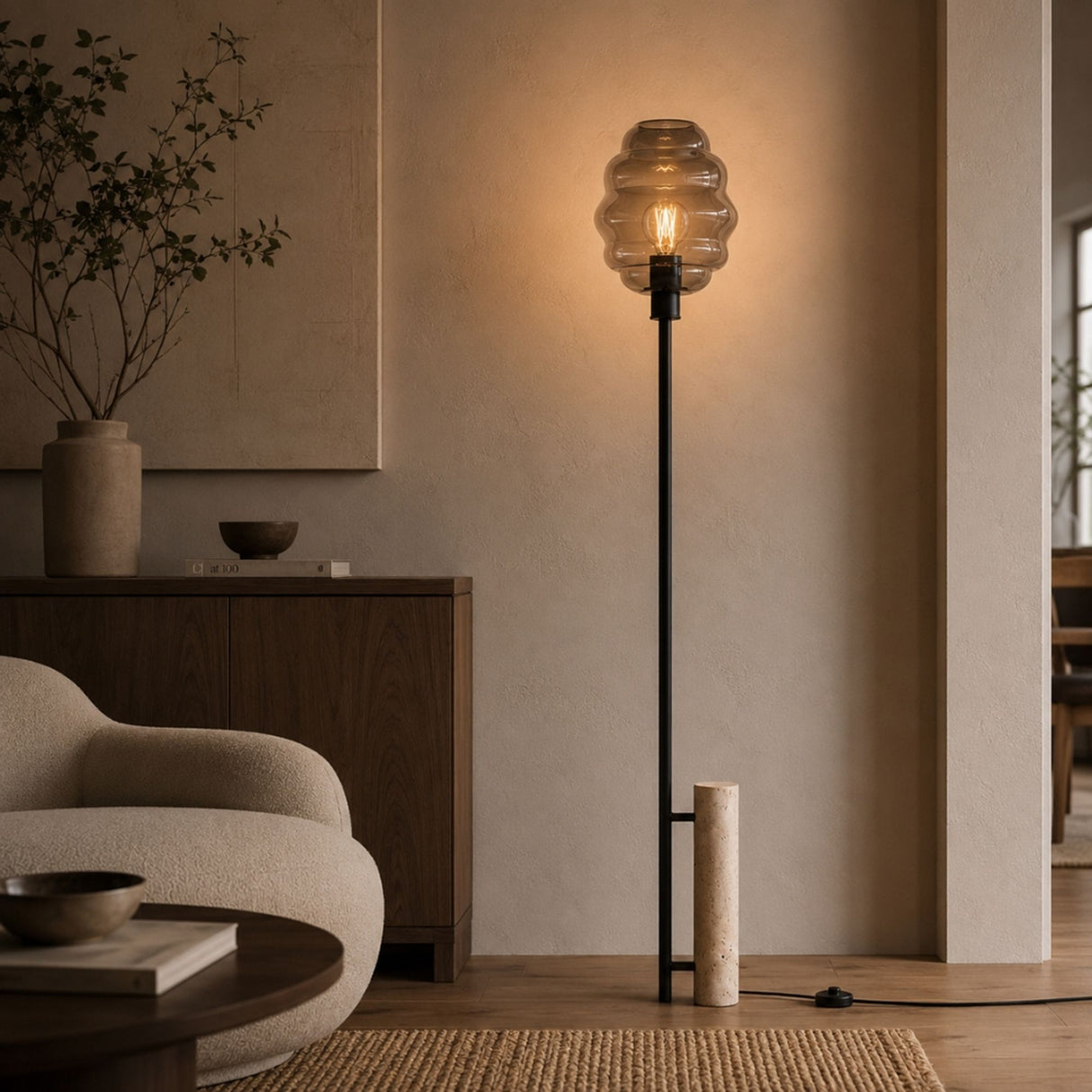 s.luce Echos Stehlampe Travertin-Stein 180cm Schwarz