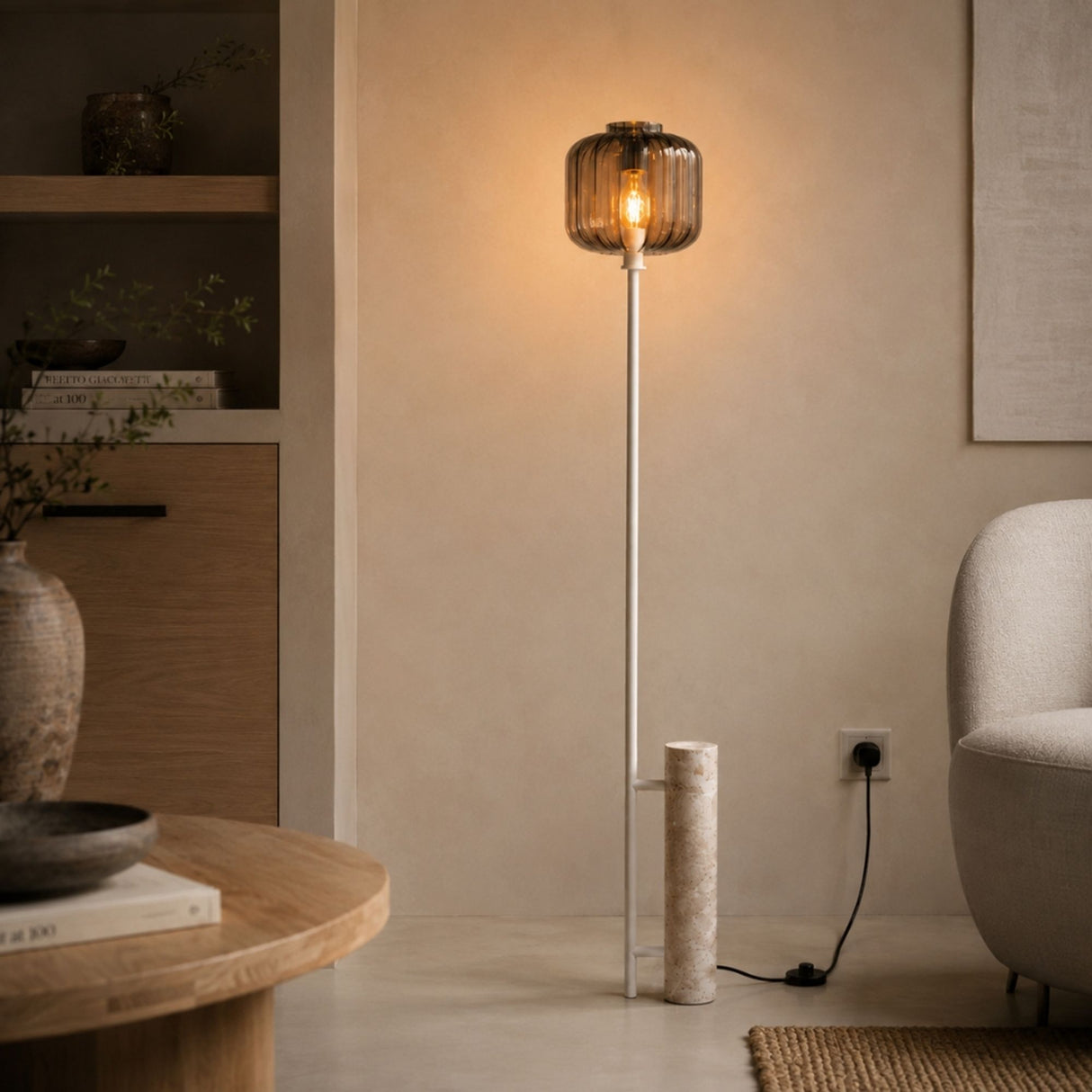 s.luce Velo Stehlampe Travertin-Stein 180cm Weiß