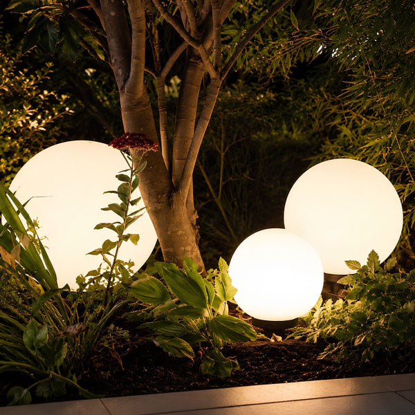 s.luce Globe Set Garten Kugelleuchten im Garten mit weichem Licht, ohne Leuchtmittel, für stilvolle Außenbeleuchtung