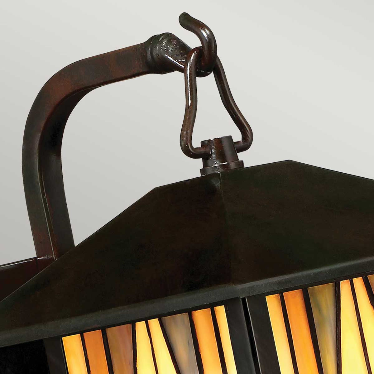 Buitenwandlantaarn Inglenook 1-lamps kunstglas IP44 brons (2)